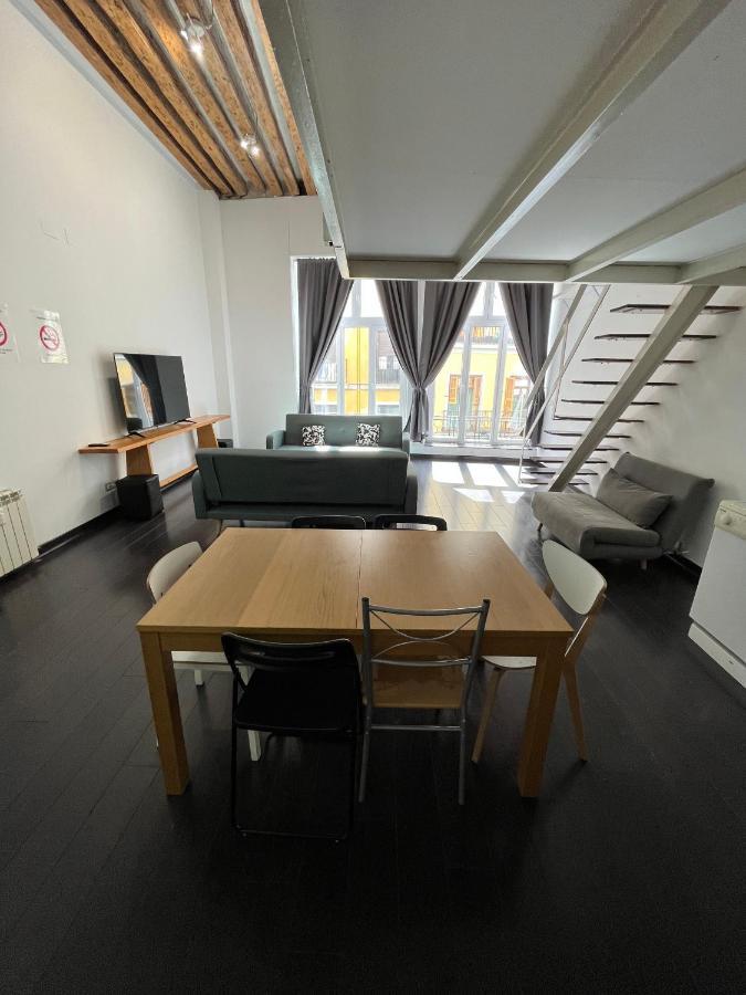Appartement Carretas Duplex Exterior Izquierda à Madrid Extérieur photo