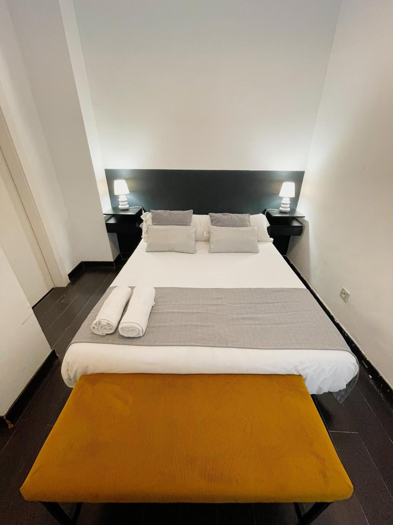 Appartement Carretas Duplex Exterior Izquierda à Madrid Extérieur photo