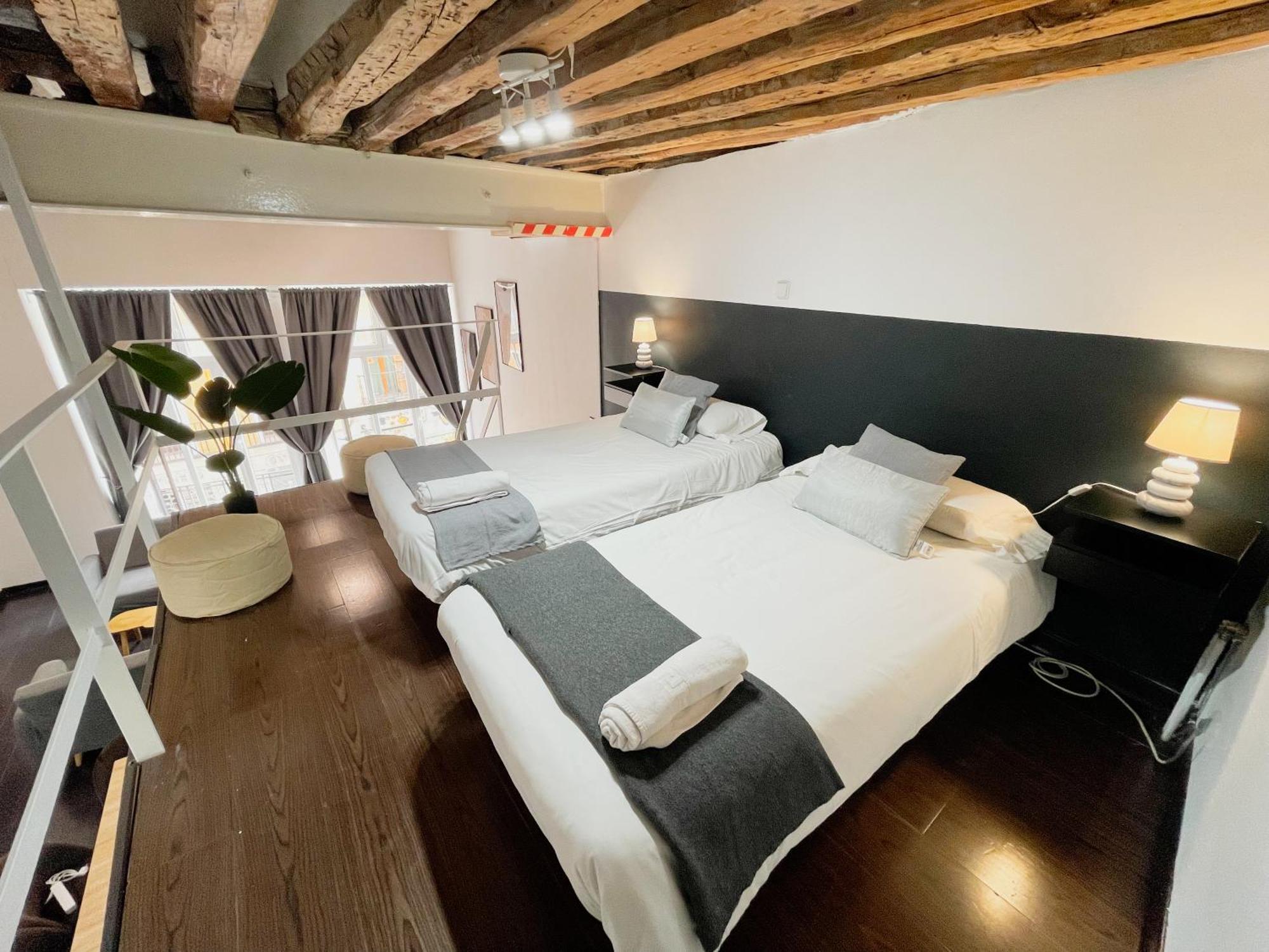 Appartement Carretas Duplex Exterior Izquierda à Madrid Extérieur photo