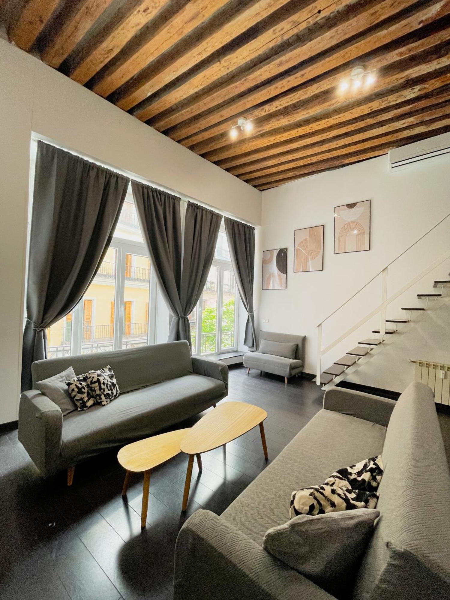 Appartement Carretas Duplex Exterior Izquierda à Madrid Extérieur photo